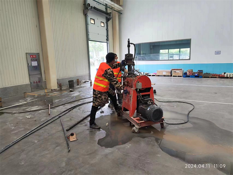 荥阳厂房地面下沉塌陷注浆加固施工